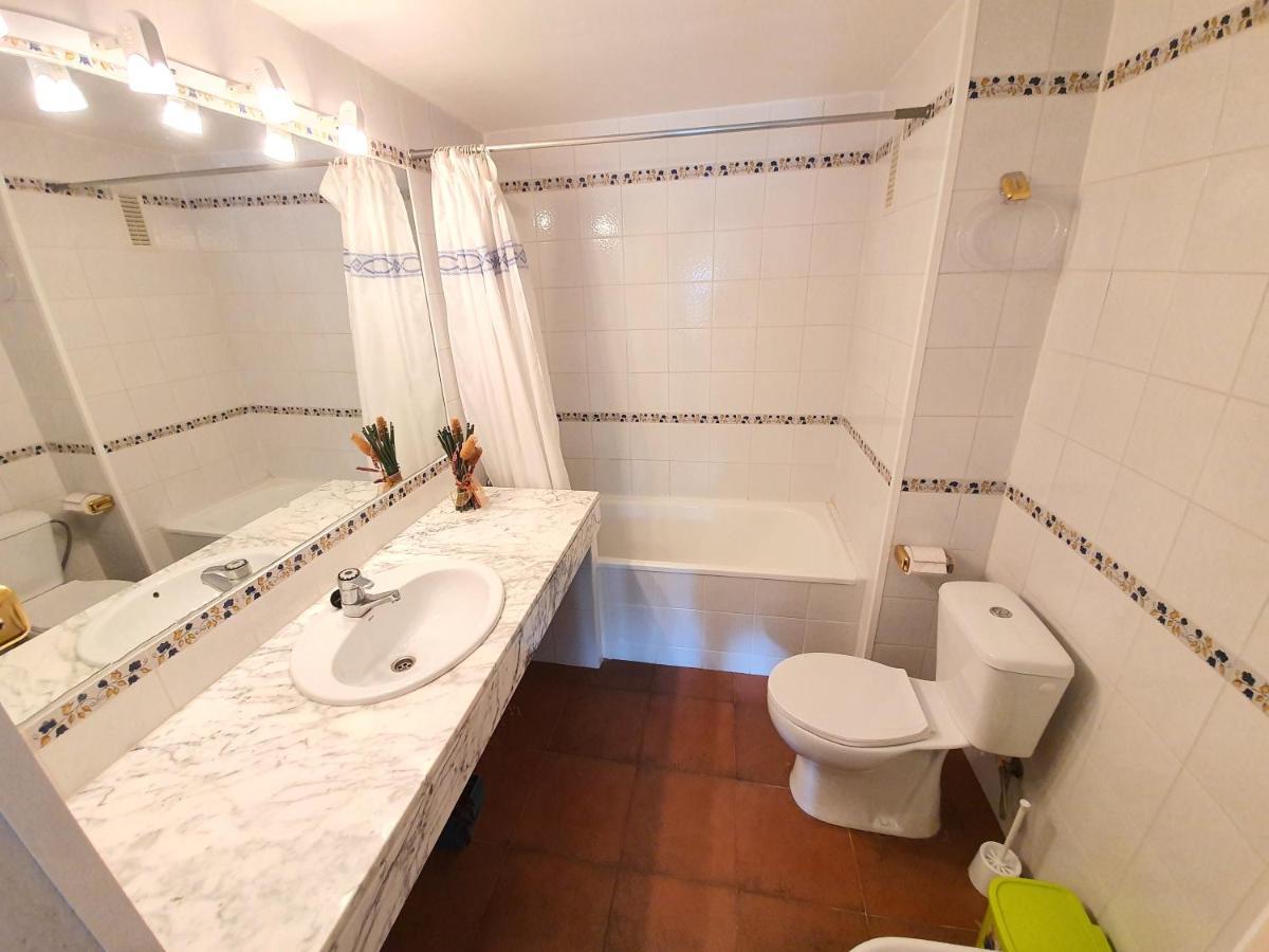 Apartamento Royal Marine Deluxe Ρόζες Εξωτερικό φωτογραφία
